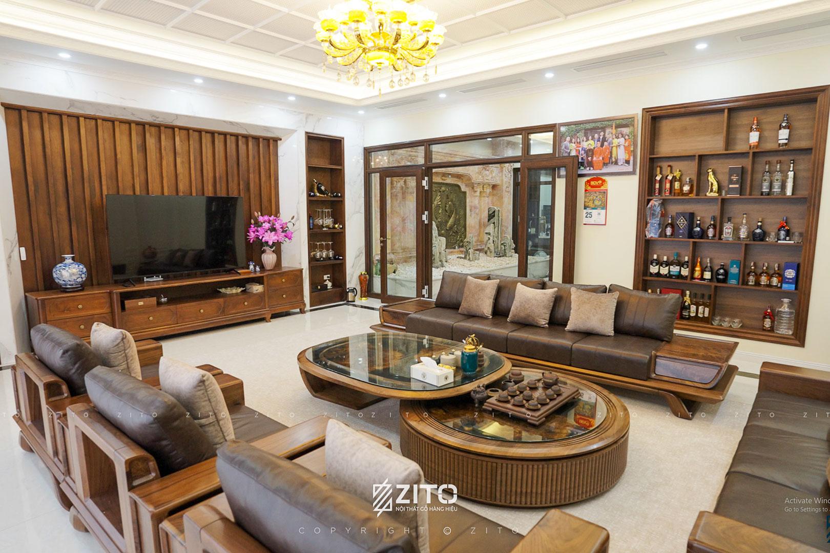 Không chỉ sở hữu thiết kế tinh xảo, sofa ZG 182 còn kết hợp hài hòa giữa chất liệu gỗ óc chó, đệm da cao cấp và các chi tiết hoàn thiện tỉ mỉ